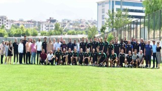 Denizlispor ailesi bayram sevincini hep birlikte yaşadı