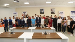 Deprem Anı Tatbikatında hediyeler verildi