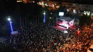 Develide 15 Temmuz coşkusu