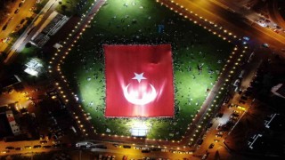 Dünyanın en büyük Türk Bayrağı 15 Temmuzda yeniden açıldı