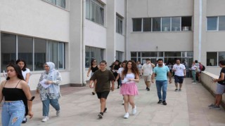 Edirnede bazı adaylar dakikalar kala sınava yetişti
