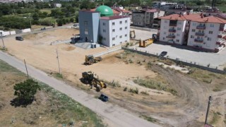 Eğrek Cemevinde açılış öncesi çevre düzenlemeleri başladı