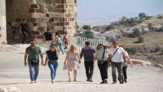 Elazığın turizme açılan kapısı Harputa ziyaretçi akını