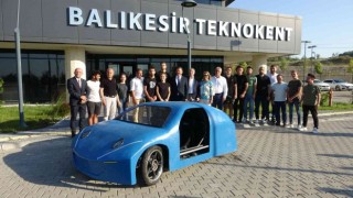 Elektrikli otomobil ürettiler, finale koştular