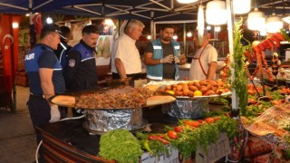 Emet festival alanında gıda denetimi