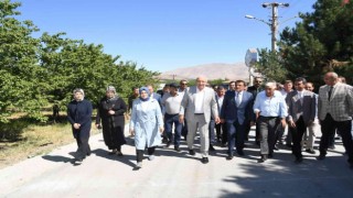 Erenli Mahallesinde beton yol uygulaması yapıldı