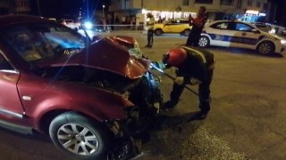 Erzincanda iki aracın çarpışması sonucu 4 kişi yaralandı