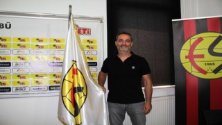Es-Esin yeni hocası Cüneyt Biçer imzayı attı
