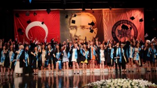ESOGÜ Diş Hekimliği Fakültesi 2022 mezunlarını verdi