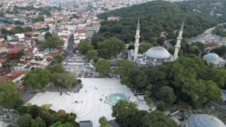 Eyüpsultan Camiinde Bayram namazı havadan görüntülendi