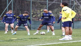 Fenerbahçe, yeni sezon hazırlıklarını sürdürdü