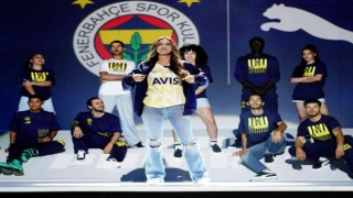 Fenerbahçenin yeni sezon formaları tanıtıldı