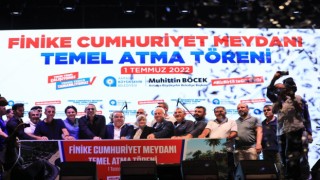 Finike Cumhuriyet Meydanının temeli atıldı