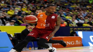 Galatasaray Nef, Dee Bost ile sözleşme yeniledi