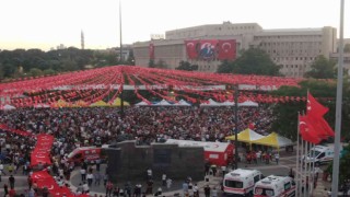 Gaziantepte binler demokrasi nöbetinde buluştu