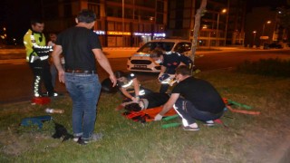 Gece yarısı arkadaş ziyaretine çıkan motosikletli gencin kahreden ölümü