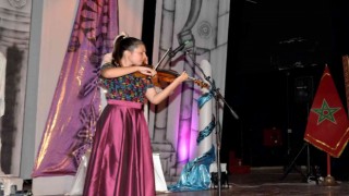 Genç yetenek Elif Eroğlu Fasta seyircilerden tam not aldı