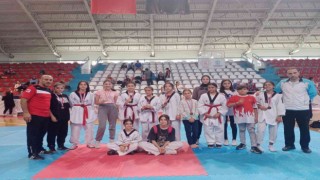 Gölcüklü 7 karateci Türkiye Şampiyonasında mücadele edecek