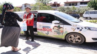 Halk süt hem aileleri hem de üreticiyi sevindiriyor