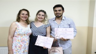 Hamilelik ve Evlilik Okulu 2022nin ilk mezunlarını verdi