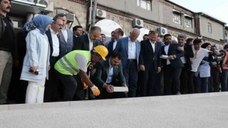 Hanlar Bölgesinin dönüşümü için ilk taş Bakan Kurumdan