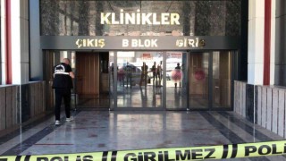 Hastanedeki silahlı kavgada seken kurşunlardan biri bekleyen vatandaşa isabet etmiş