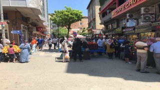 Iğdırda çarşılarda bayram yoğunluğu