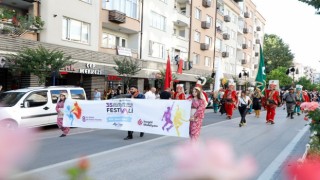 İnegölde kültür sanat cümbüşü başladı