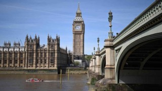 İngilterede istifa eden bakan ve milletvekili sayısı 31e yükseldi