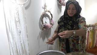 İpek koza el ürünleri sergisi beğeni topladı