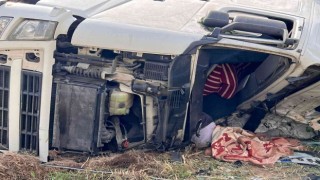 İran plakalı tır kontrolden çıktı: 1 ölü