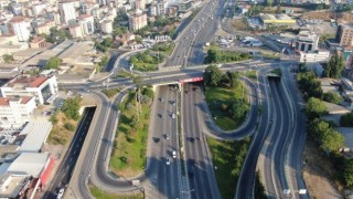 İstanbulda Kurban Bayramının ilk gününde yollar boş kaldı
