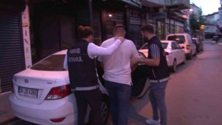 İstanbulda uyuşturucu tacirlerine yönelik narkotik operasyonu