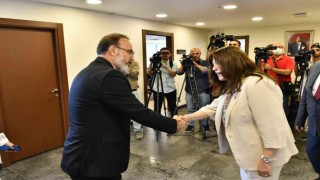 İYİ Partide siyasi partiler arası bayramlaşma töreni gerçekleştirildi