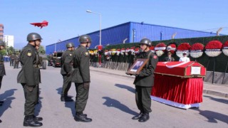 İzmir şehidini uğurladı