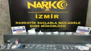 İzmirde zehir tacirlerine darbe: 17 tutuklama