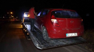 Jandarmayı görünce aracı bırakıp kaçtı