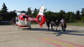 Kalp krizi geçiren kadın ambulans helikopterle hastaneye sevk edildi