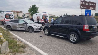 Karabükte iki ayrı trafik kazası: 1i çocuk 2 yaralı