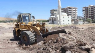 Karaköprüde üst yapı çalışmaları devam ediyor
