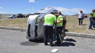 Karsta trafik kazası: 1 ölü, 3 yaralı