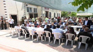 Kavurma kazanları birlik için kaynadı