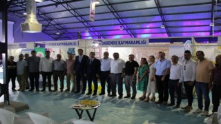 Kayısı Festivalinde Darende standı ilgi görüyor