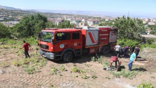 Kayseride itfaiye aracı devrildi, 4 itfaiye eri yaralandı