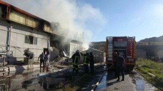 Kayseride sucuk üretim fabrikasında yangın