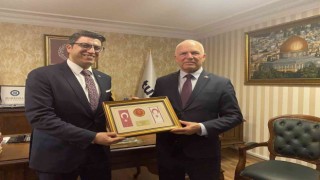 KKTC Cumhuriyet Meclisi Başkanı Töre: KKTC Türkiyenin, Türk milletinin ve Kıbrıs Türk halkının en büyük sigortasıdır