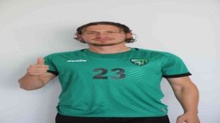 Kocaelispor, Mertan Caner Öztürk ile 1+1 yıllık sözleşme imzaladı