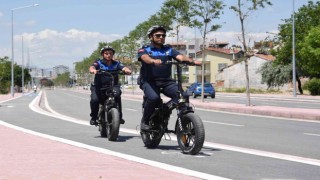Konyada bisikletli zabıtalar göreve başladı