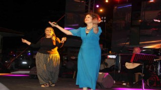 Konyada Şükriye Tutkundan konser