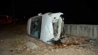 Kulübeye çarpan araç takla attı: 1 yaralı